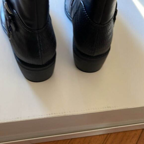 Baretraps Stratford Black Leather Wide Calf Knee-High Riding  Boots - Picture 9 of 12